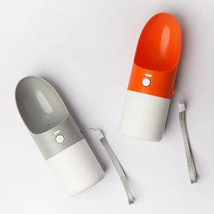 Smart Portable Pet Feeder is Perfect for Traveling - Pop Up Life